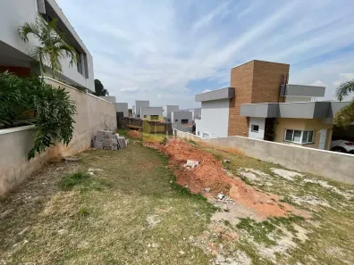 Lote/Terreno à venda, 300m² no Lenheiro, Valinhos