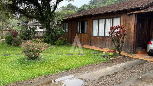 Casa com 3 Quartos à venda, 173m² no Pirabeiraba (Pirabeiraba), Joinville