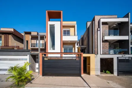Casa com 3 Quartos à venda, 196m² no Portais (Polvilho), Cajamar