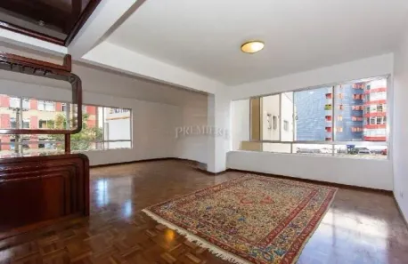 Apartamento com 3 Quartos para alugar, 227m² no Centro, Curitiba