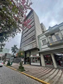 Ponto Comercial para alugar, 40m² no Cinqüentenário, Caxias do Sul