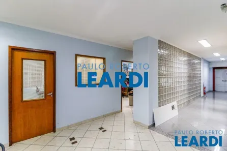 Sala Comercial para alugar, 441m² no República, São Paulo