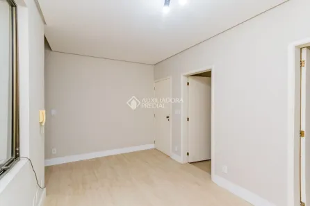 Apartamento com 2 Quartos para alugar, 62m² no Santa Cecília, Porto Alegre