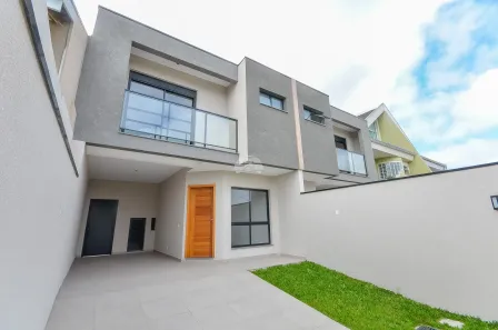 Sobrado com 3 Quartos à venda, 161m² no Pilarzinho, Curitiba