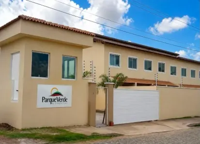 Casa de Condomínio com 2 Quartos à venda, 67m² no Jangurussu, Fortaleza