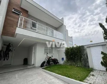 Sobrado com 3 Quartos à venda, 160m² no Dom Bosco, Itajaí