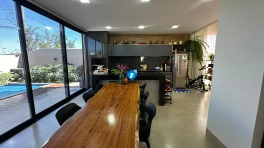 Casa de Condomínio com 3 Quartos à venda, 201m² no Shopping Park, Uberlândia
