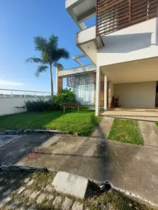 Casa de Condomínio com 4 Quartos à venda, 280m² no Glória, Macaé