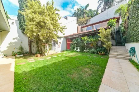 Casa com 3 Quartos à venda, 315m² no Chácara Monte Alegre, São Paulo