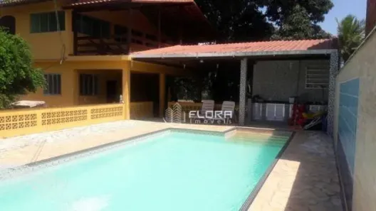 Fazenda/Sítio com 7 Quartos à venda, 500m² no Ubatiba, Maricá