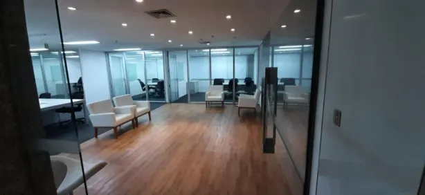 Sala Comercial para alugar, 424m² no Vila Olímpia, São Paulo