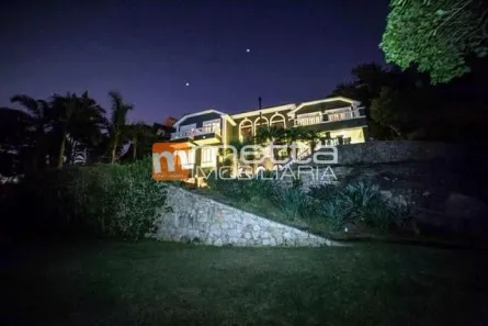 Casa com 5 Quartos à venda, 750m² no Cacupé, Florianópolis