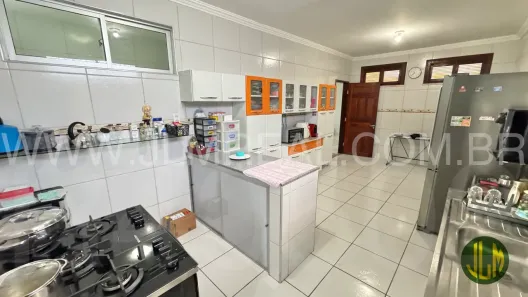 Casa com 5 Quartos à venda, 415m² no Olavo Oliveira, Fortaleza