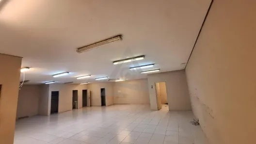 Ponto Comercial para alugar, 479m² no Centro, Vinhedo