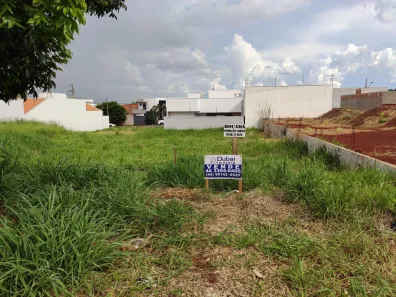 Lote/Terreno à venda, 400m² no Jardim Espanha, Maringá