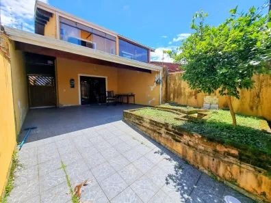 Sobrado com 3 Quartos para alugar, 159m² no Park D'Aville, Peruíbe