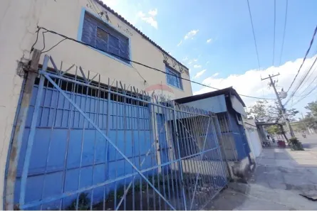 Galpão/Depósito/Armazém com 3 Quartos à venda, 120m² no Cavalcanti, Rio de Janeiro