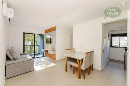 Apartamento com 3 Quartos à venda, 58m² no Santa Cândida, Curitiba