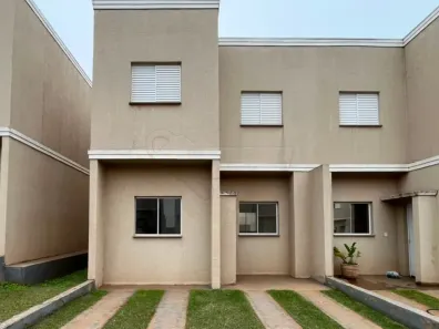 Casa de Condomínio com 2 Quartos para alugar, 139m² no , Iracemápolis