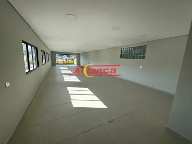 Sala Comercial para alugar, 110m² no Vila das Bandeiras, Guarulhos