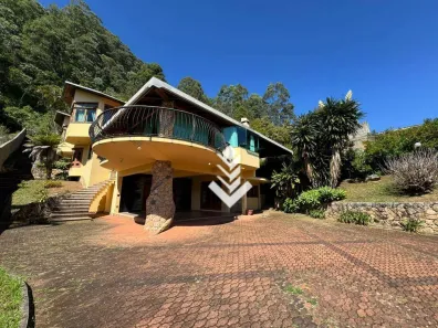 Casa com 4 Quartos para alugar, 240m² no Cônego, Nova Friburgo