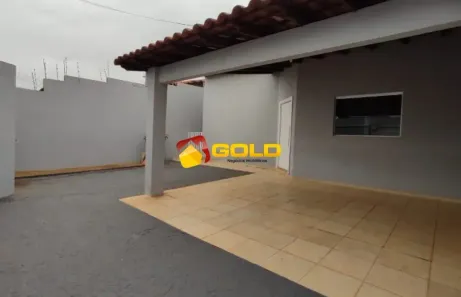 Casa com 3 Quartos para alugar, 170m² no Laranjeiras, Uberlândia