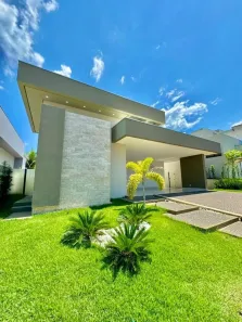 Casa com 3 Quartos à venda, 214m² no Plano Diretor Sul, Palmas