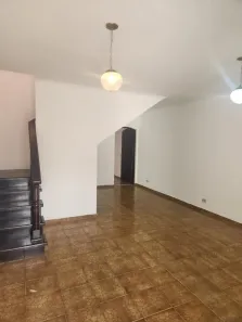 Casa com 3 Quartos para alugar, 120m² no Bosque dos Eucaliptos, São José dos Campos