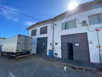 Galpão/Depósito/Armazém para alugar, 144m² no Portão, Lauro de Freitas
