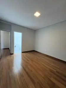 Casa com 3 Quartos à venda, 90m² no Jardim Tupanci, Barueri