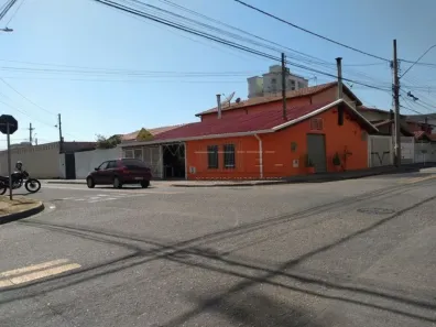 à venda, 176m² no Jardim América, São José dos Campos