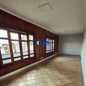 Sobrado com 5 Quartos à venda, 665m² no São José, Franca
