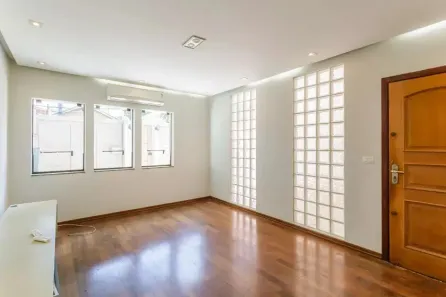 Casa com 3 Quartos à venda, 144m² no Planalto Paulista, São Paulo