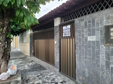 Casa com 4 Quartos à venda, 140m² no Salgado Filho, Aracaju