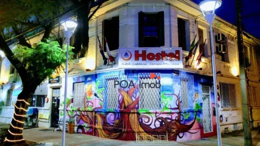 Imóvel Comercial com 12 Quartos para alugar, 500m² no Floresta, Porto Alegre