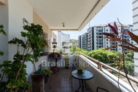 Cobertura com 3 Quartos à venda, 210m² no Grajaú, Rio de Janeiro
