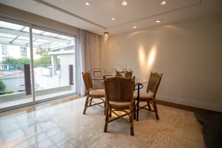 Casa com 4 Quartos à venda, 387m² no Vila Mariana, São Paulo