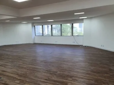 Sala Comercial para venda ou aluguel, 204m² no Cidade Monções, São Paulo