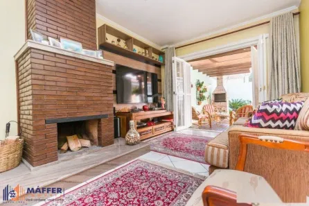 Casa com 3 Quartos à venda, 258m² no Teresópolis, Porto Alegre