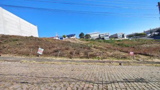 Lote/Terreno à venda, 1100m² no Cidade Nova, Caxias do Sul