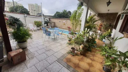 Casa com 3 Quartos à venda, 242m² no Bento Ribeiro, Rio de Janeiro