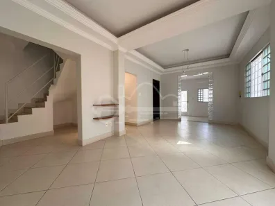 Casa com 3 Quartos para alugar, 190m² no Santa Mônica, Belo Horizonte
