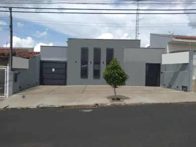 Sala Comercial para alugar, 28m² no Centro, Marília