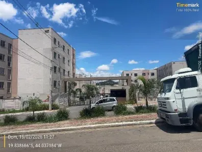 Apartamento com 2 Quartos à venda, 43m² no Centro, Contagem