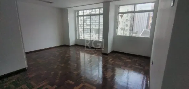 Apartamento com 2 Quartos à venda, 60m² no Centro Histórico, Porto Alegre
