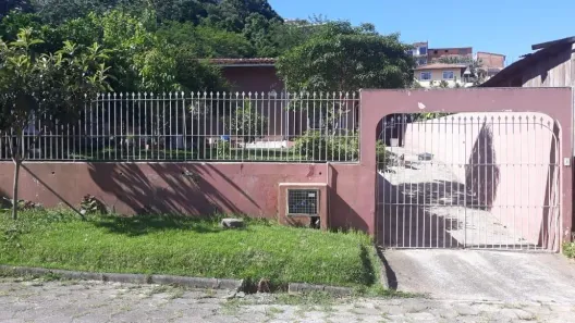 Casa com 3 Quartos à venda, 110m² no Roçado, São José