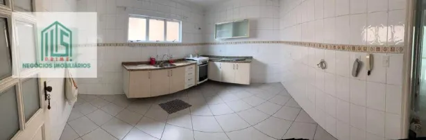 Sobrado com 3 Quartos para alugar, 191m² no Campestre, Santo André