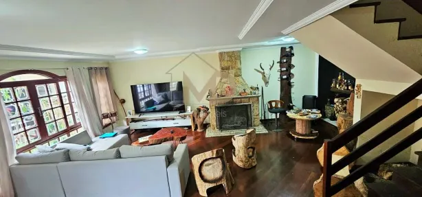 Casa com 5 Quartos à venda, 248m² no Alto, Teresópolis