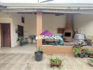Casa com 3 Quartos à venda, 184m² no Centro, São José dos Campos