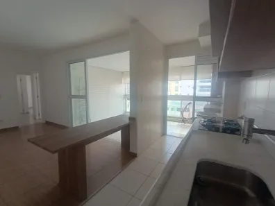 Apartamento com 2 Quartos para alugar, 77m² no Ponta da Praia, Santos